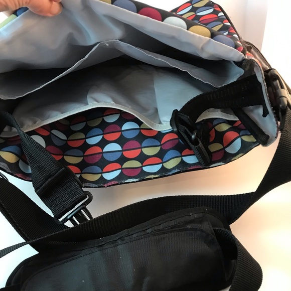 Skip Hop Dash Deluxe Diaper Bag - Picture 13 of 13